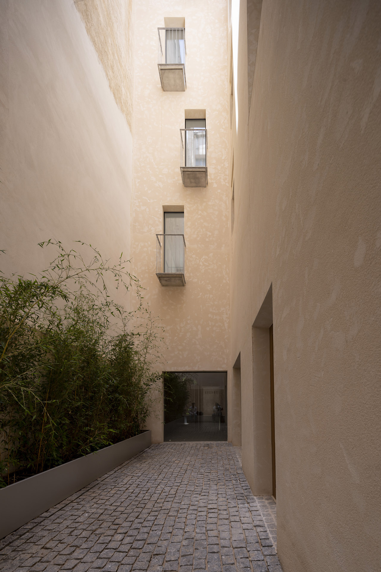 Edificio Zuloaga en Granada - MDMC Arquitectura